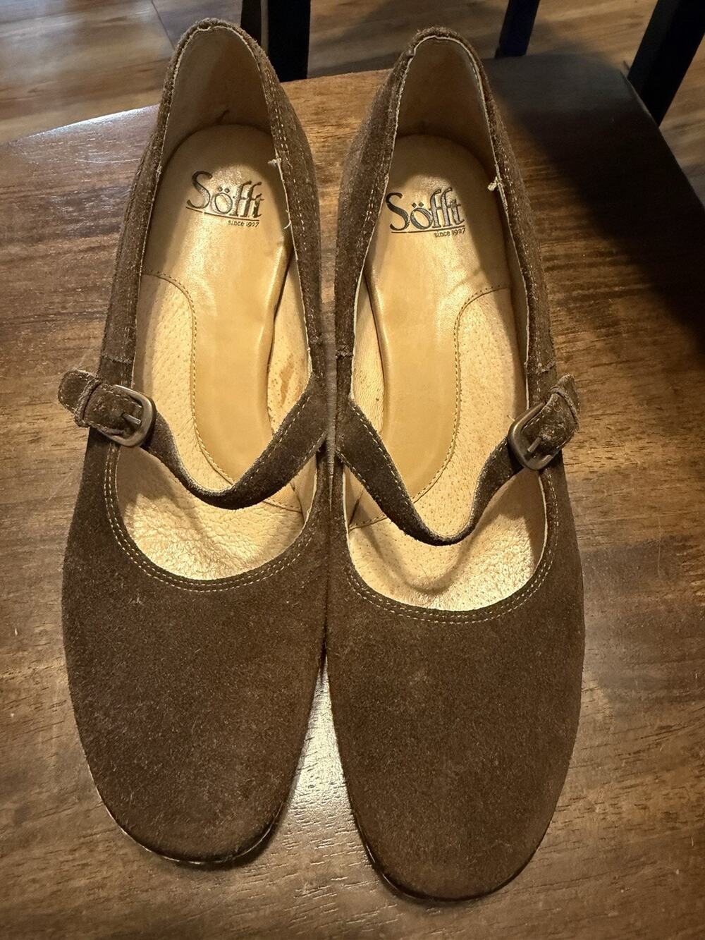 Sofft Mary Jane heels clogs brown suede size 8M leather upper career formal